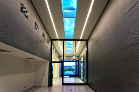 Showroom MAZAK Technology Center built by Takenaka Europe in 2015.