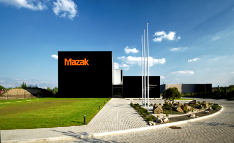 Showroom MAZAK Technology Center built by Takenaka Europe in 2015.