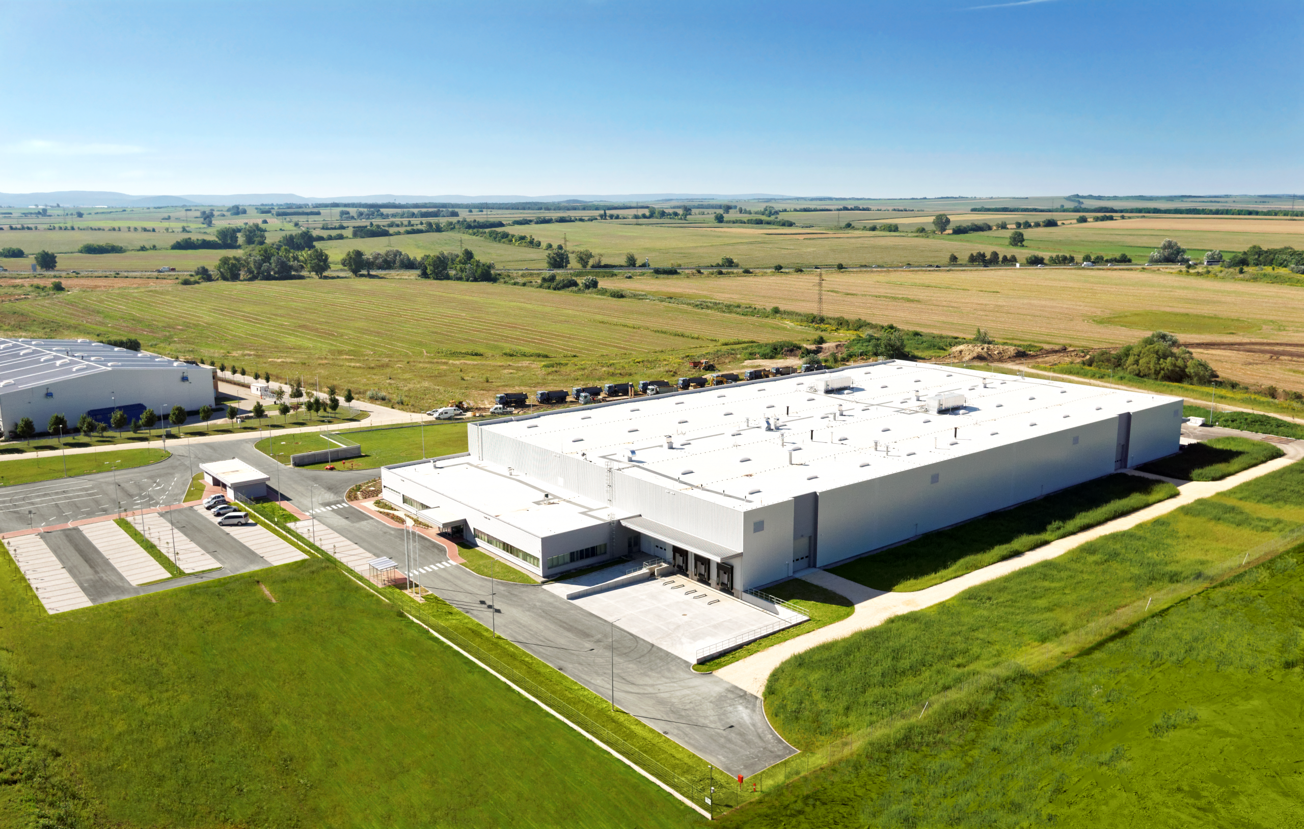 Factory NHK SPRING HUNGARY built by Takenaka Europe in 2016.