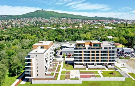 Blick auf die Wohngebäude Brezový Háj in der Slowakei, ein Teil von über 1500 Projekten von Takenaka