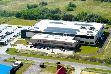 Factory Curtis Lens Manufacturing built by Takenaka Europe in 2009.