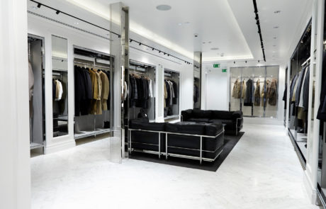Mackintosh 2015 Retail Fit-out, United Kingdom - TAKENAKA EUROPE GmbH