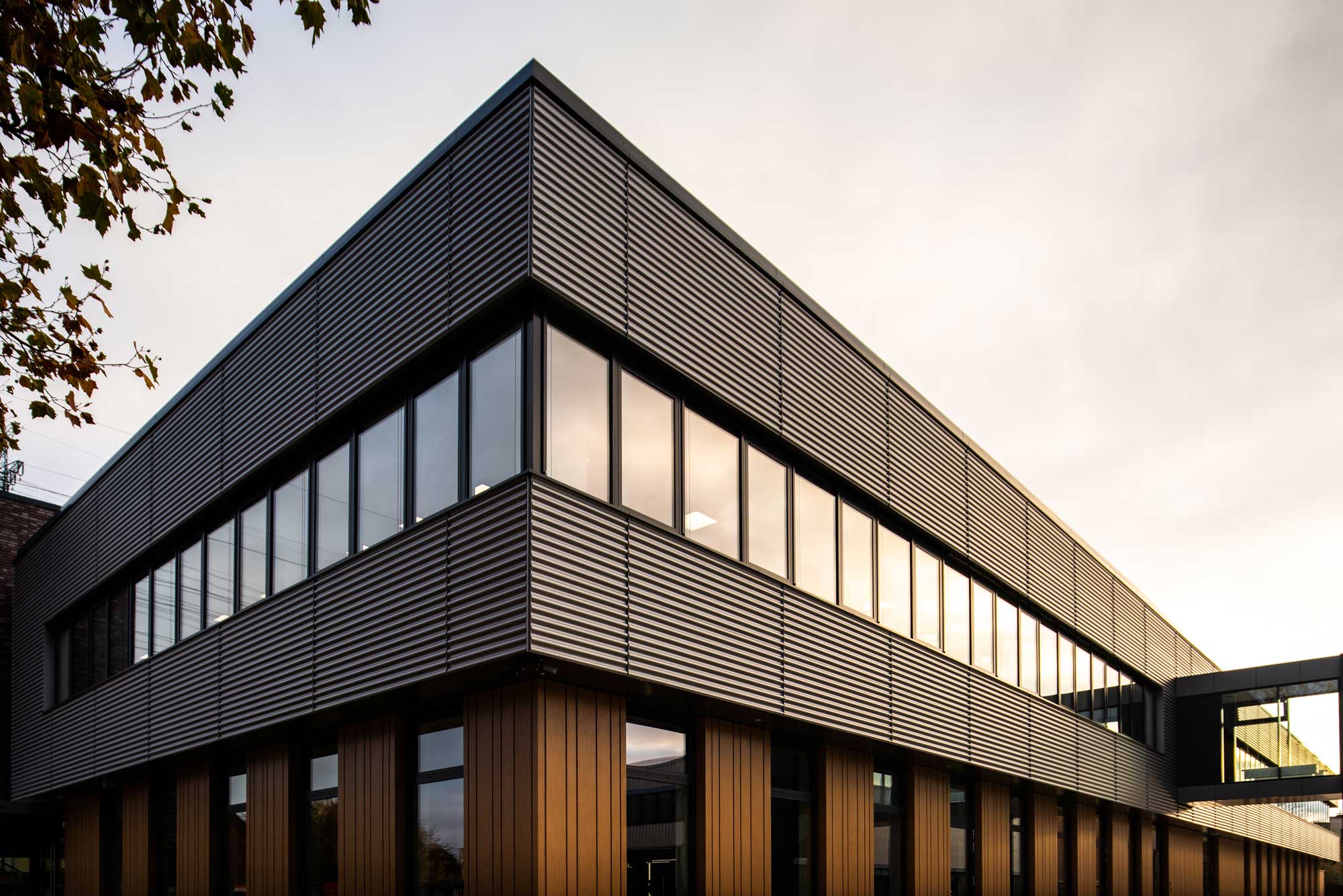 Front view on the Makita Engineering Office & Canteen in Hamburg (Germany), completed by Takenaka 2020