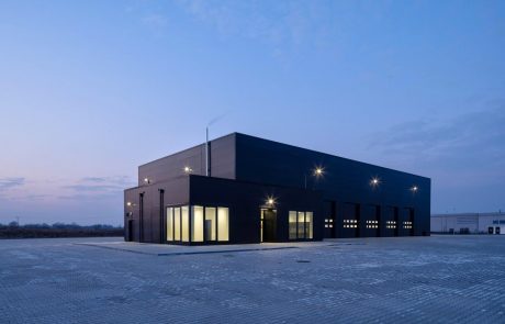 View on STAS NV Warehouse in Poland, part of more than 1500 projects from Takenaka